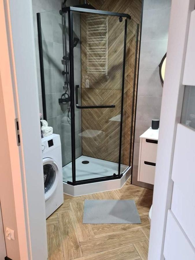 Bieszczady Apartament "Cicha Woda" Leilighet Ustrzyki Dolne Eksteriør bilde